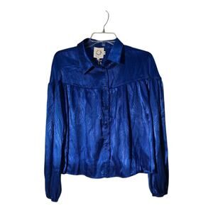 Women's size (M) sleek and vibrant long sleeve blue blouse